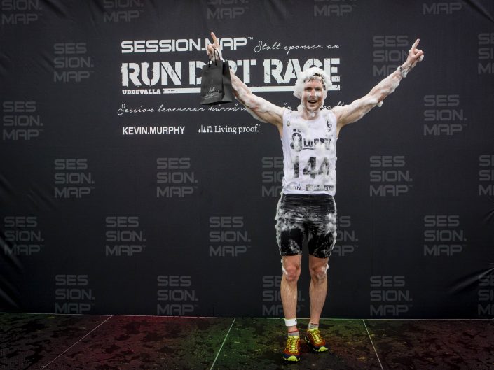 Run_Dirt_Race_1