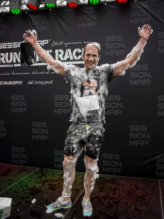 Run_Dirt_Race_3