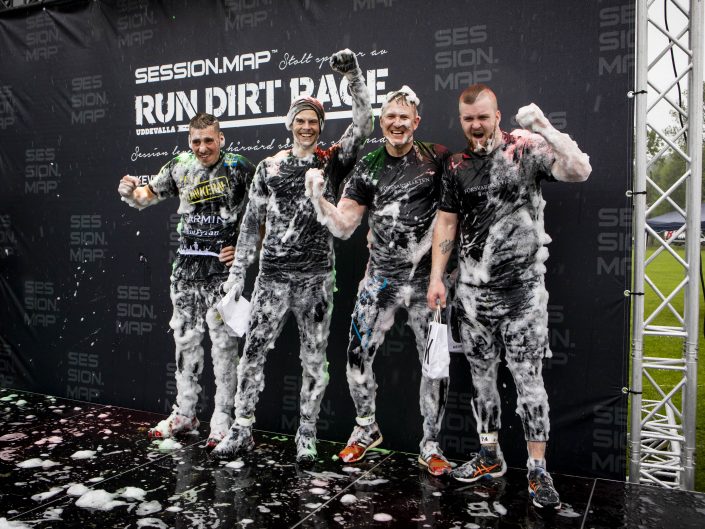 Run_Dirt_Race_30