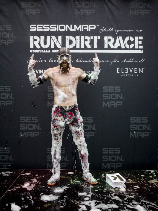 Run_Dirt_Race_38