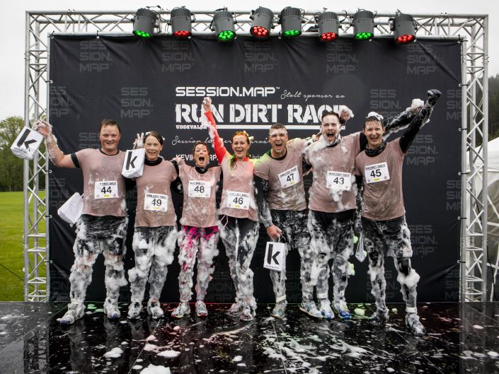 Run_Dirt_Race_43